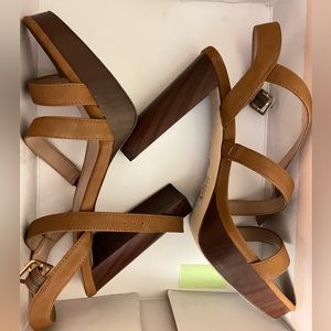 BCBGeneration Onnia Platform Sandal; Size 8 Women (Like New) = $45 Or Best Offer